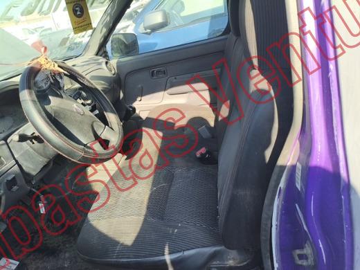 NISSAN NP 300 2013, foto 17 de 19