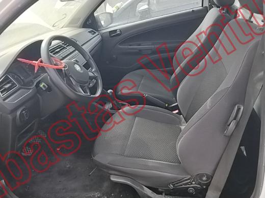 VOLKSWAGEN SAVEIRO 2023, foto 16 de 19