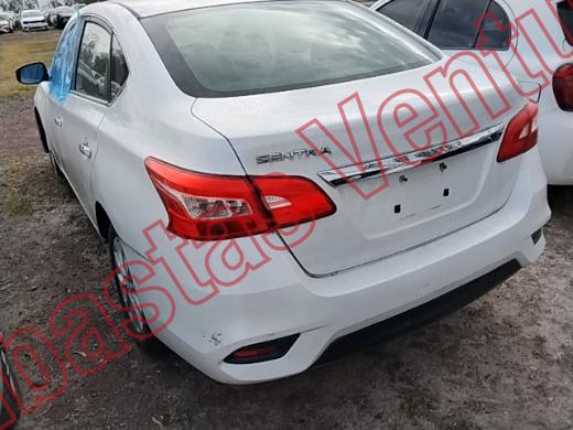 NISSAN SENTRA 2019, foto 7 de 19