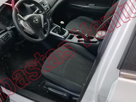 NISSAN SENTRA 2019, foto 17 de 19