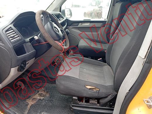 VOLKSWAGEN TRANSPORTER 2018, foto 17 de 19