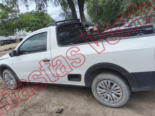 VOLKSWAGEN SAVEIRO 2023, foto 8 de 19