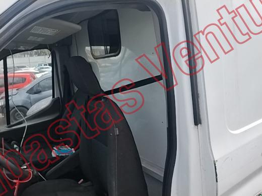 FORD TRANSIT VAN 2021, foto 16 de 19