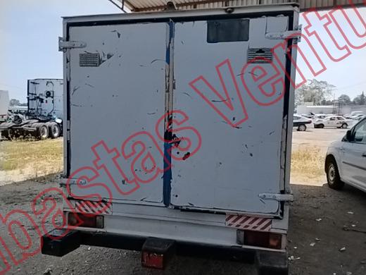 NISSAN NP 300 2017, foto 6 de 19