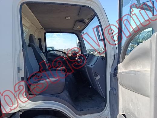 ISUZU ELF  2020, foto 12 de 19