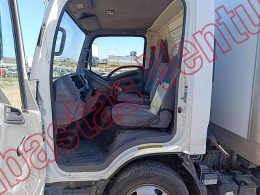 ISUZU ELF  2020, foto 17 de 19