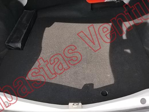 RENAULT LOGAN  2024, foto 15 de 19