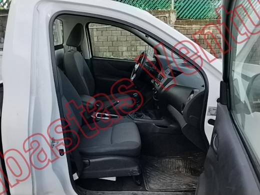 NISSAN NP 300 2021, foto 12 de 19