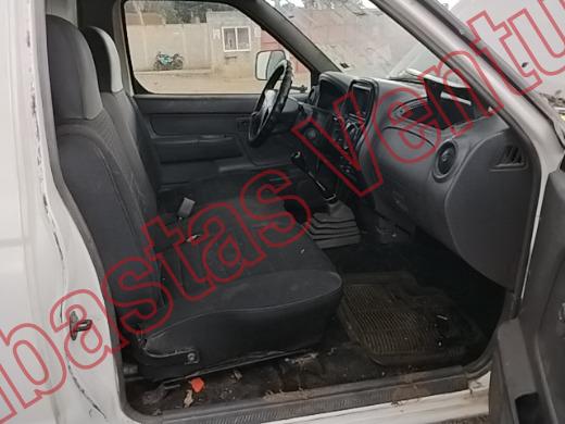 NISSAN NP 300 2014, foto 12 de 19