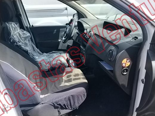 RENAULT KANGOO 2023, foto 12 de 19