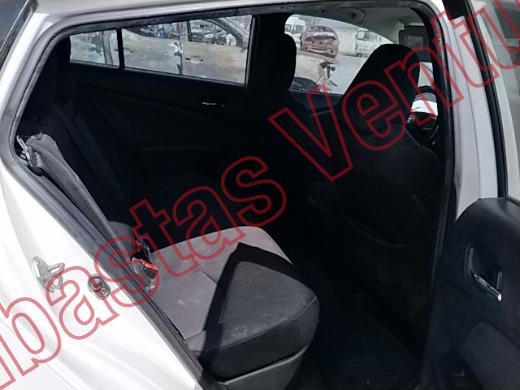 TOYOTA PRIUS 2020, foto 13 de 19