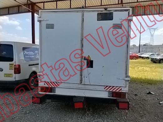 NISSAN NP 300 2017, foto 6 de 19