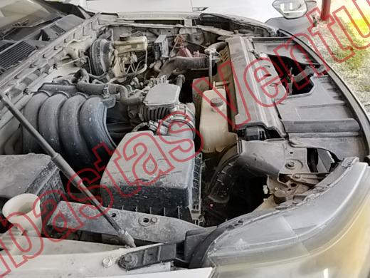 NISSAN NP 300 2017, foto 11 de 19