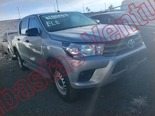 TOYOTA HILUX 2020, foto 3 de 19