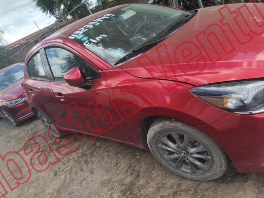 MAZDA MAZDA 2 2023, foto 4 de 19