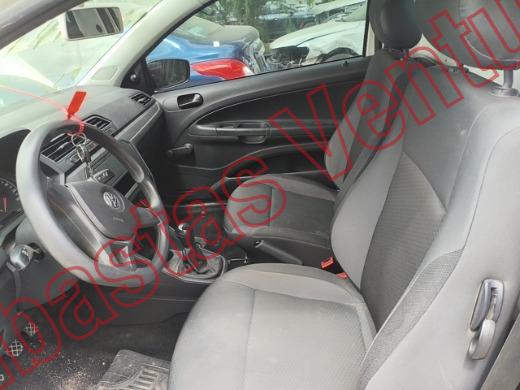 VOLKSWAGEN SAVEIRO 2023, foto 17 de 19