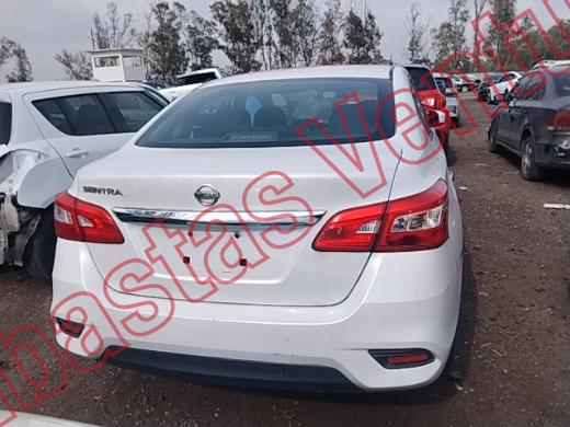 NISSAN SENTRA 2019, foto 6 de 19