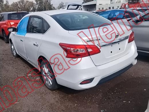 NISSAN SENTRA 2019, foto 7 de 19