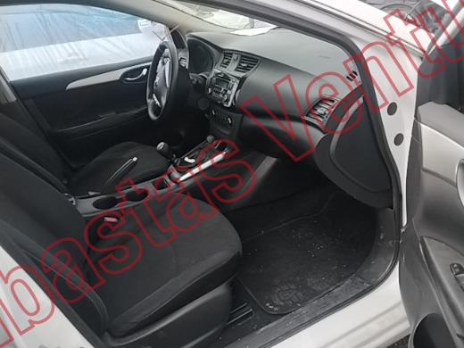 NISSAN SENTRA 2019, foto 12 de 19