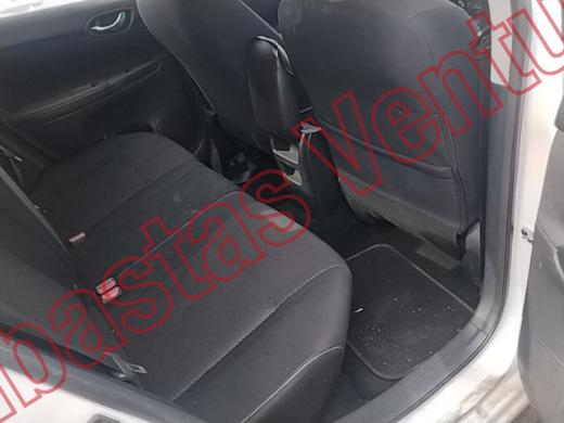 NISSAN SENTRA 2019, foto 13 de 19