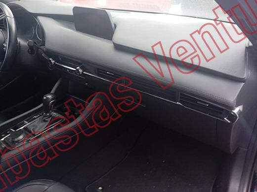 MAZDA MAZDA 3 2021, foto 14 de 19
