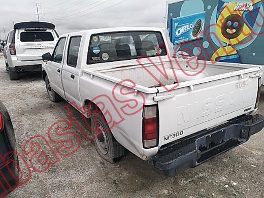 NISSAN NP 300 2014, foto 7 de 19