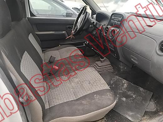 NISSAN NP 300 2014, foto 12 de 19