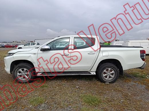 MITSUBISHI L200 2022, foto 8 de 19
