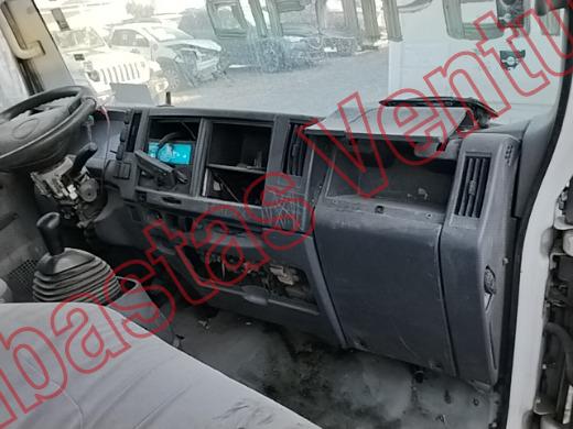 ISUZU ELF 200E 2013, foto 14 de 19