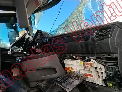 SCANIA TRACTOCAMION 2024, foto 14 de 19