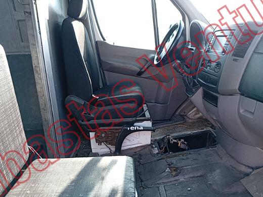 MERCEDES BENZ SPRINTER 2016, foto 12 de 19