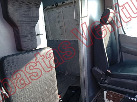 MERCEDES BENZ SPRINTER 2016, foto 13 de 19