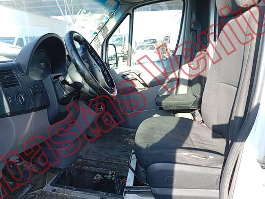 MERCEDES BENZ SPRINTER 2016, foto 17 de 19