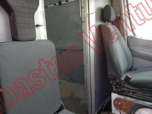 MERCEDES BENZ SPRINTER 2016, foto 13 de 19