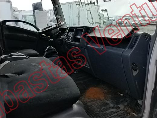 ISUZU ELF 400 2010, foto 12 de 19