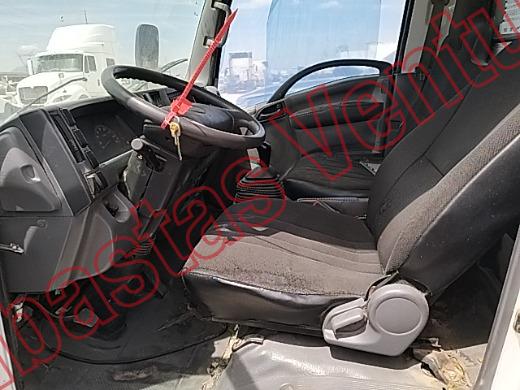 ISUZU ELF300 2012, foto 17 de 19