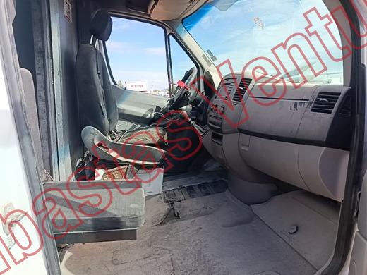 MERCEDES BENZ SPRINTER 2016, foto 12 de 19