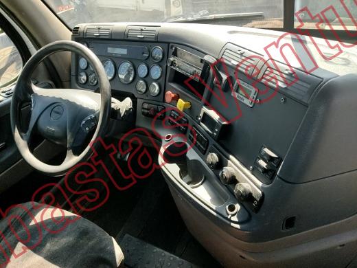 FREIGHTLINDER CASCADIA 2015, foto 14 de 19