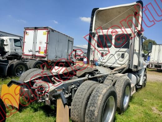 FREIGHTLINDER CASCADIA 2015, foto 5 de 19