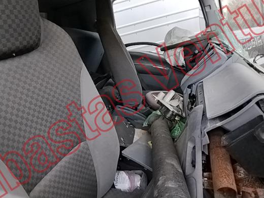ISUZU FORWARD 2023, foto 12 de 19