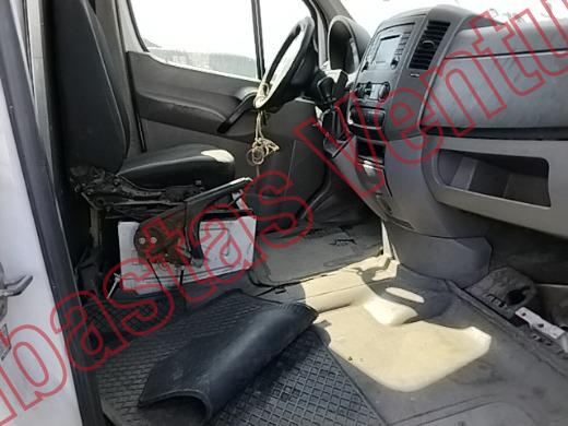 MERCEDES BENZ SPRINTER 2016, foto 13 de 19