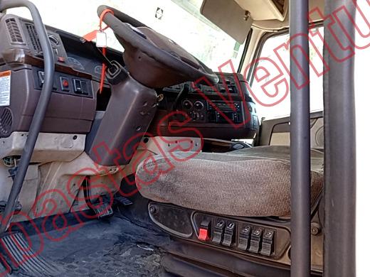 VOLVO TRACTOCAMION 2014, foto 17 de 19