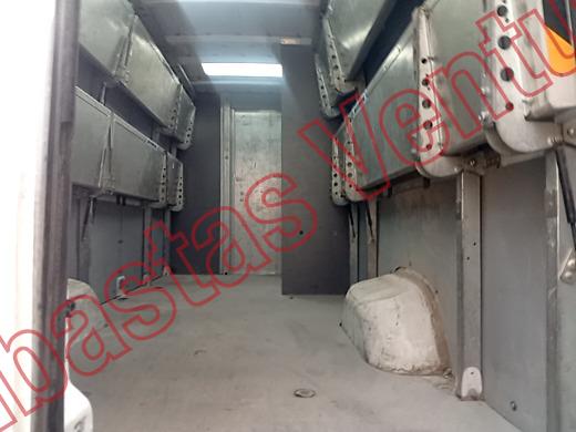 MERCEDES BENZ SPRINTER 2015, foto 13 de 19