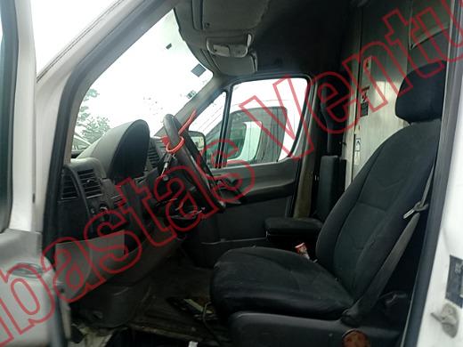MERCEDES BENZ SPRINTER 2015, foto 17 de 19
