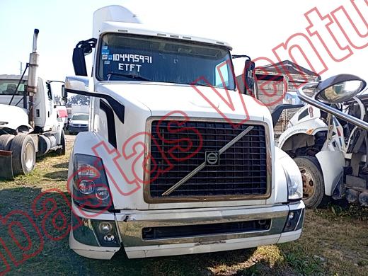 VOLVO TRACTOCAMION 2016, foto 2 de 19