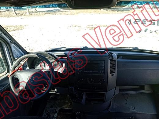 MERCEDES BENZ SPRINTER 2015, foto 14 de 19