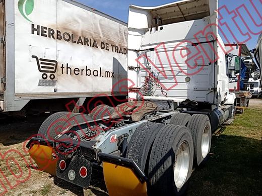 VOLVO TRACTOCAMION 2015, foto 5 de 19
