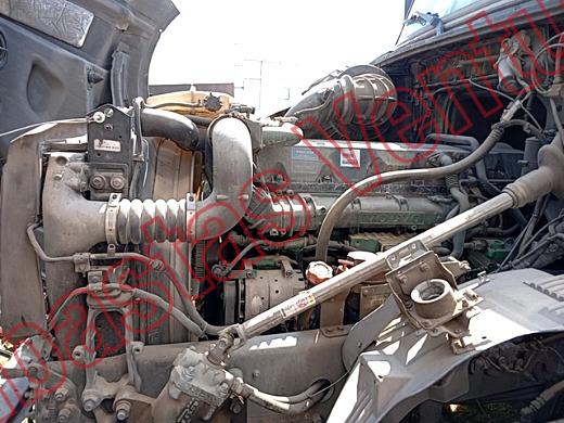 VOLVO TRACTOCAMION 2015, foto 9 de 19