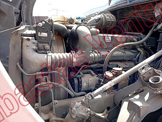 VOLVO TRACTOCAMION 2015, foto 10 de 19