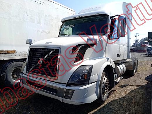 VOLVO TRACTOCAMION 2016, foto 1 de 19